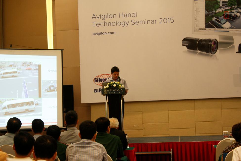 hoi-thao-avigilon-1
